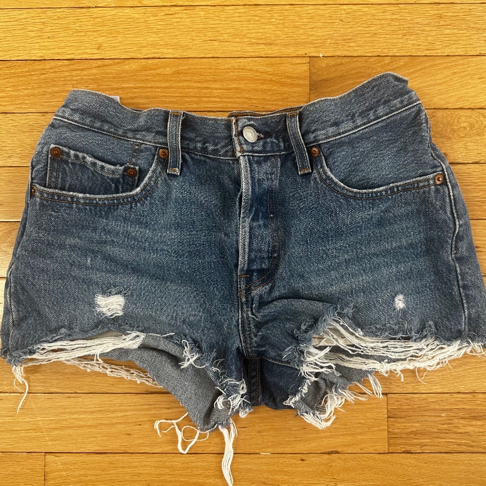 Levi’s women’s 501 shorts